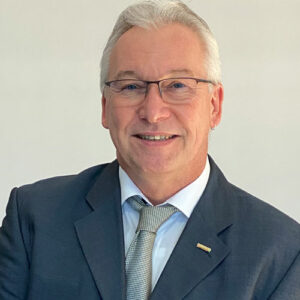 Portrait Frank L&ouml;bler