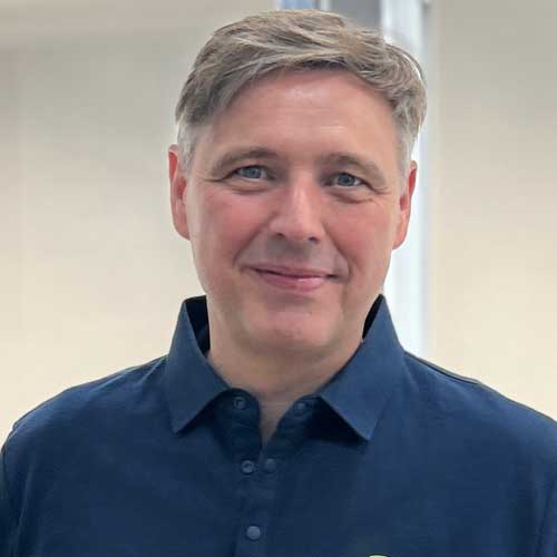Dr. Thorsten Henninger